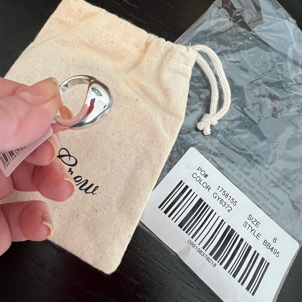 NEW J. Crew Sculptured Orb Silver Mirror Ring Size 6 - Picture 8 of 16